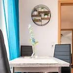 Blue Chili 19 Schoene Dachterasse Zentral Modern Bis 4 Pers Apartman Magdeburg