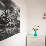 Blue Chili 19 Schoene Dachterasse Zentral Modern Bis 4 Pers Apartman Magdeburg