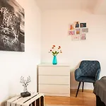 Apartman Blue Chili 19 Schoene Dachterasse Zentral Modern Bis 4 Pers Magdeburg