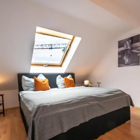 Blue Chili 19 Schoene Dachterasse Zentral Modern Bis 4 Pers Apartment *